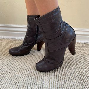 Vintage Chie Mihara boots